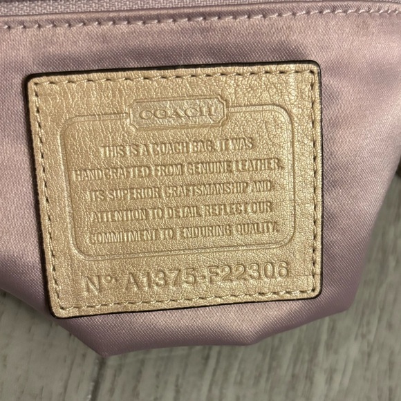 Coach Kristen purse handbag in beautiful pebbled leather. Pearlescent in EUC. - Picture 5 of 15